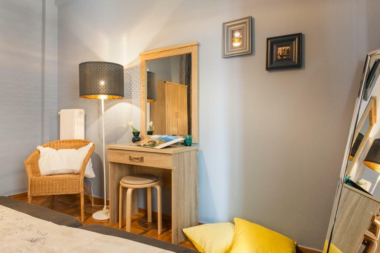 Central, Quiet, Cozy, Very Clean Private Apartment Close To Acropolis Athena Bagian luar foto