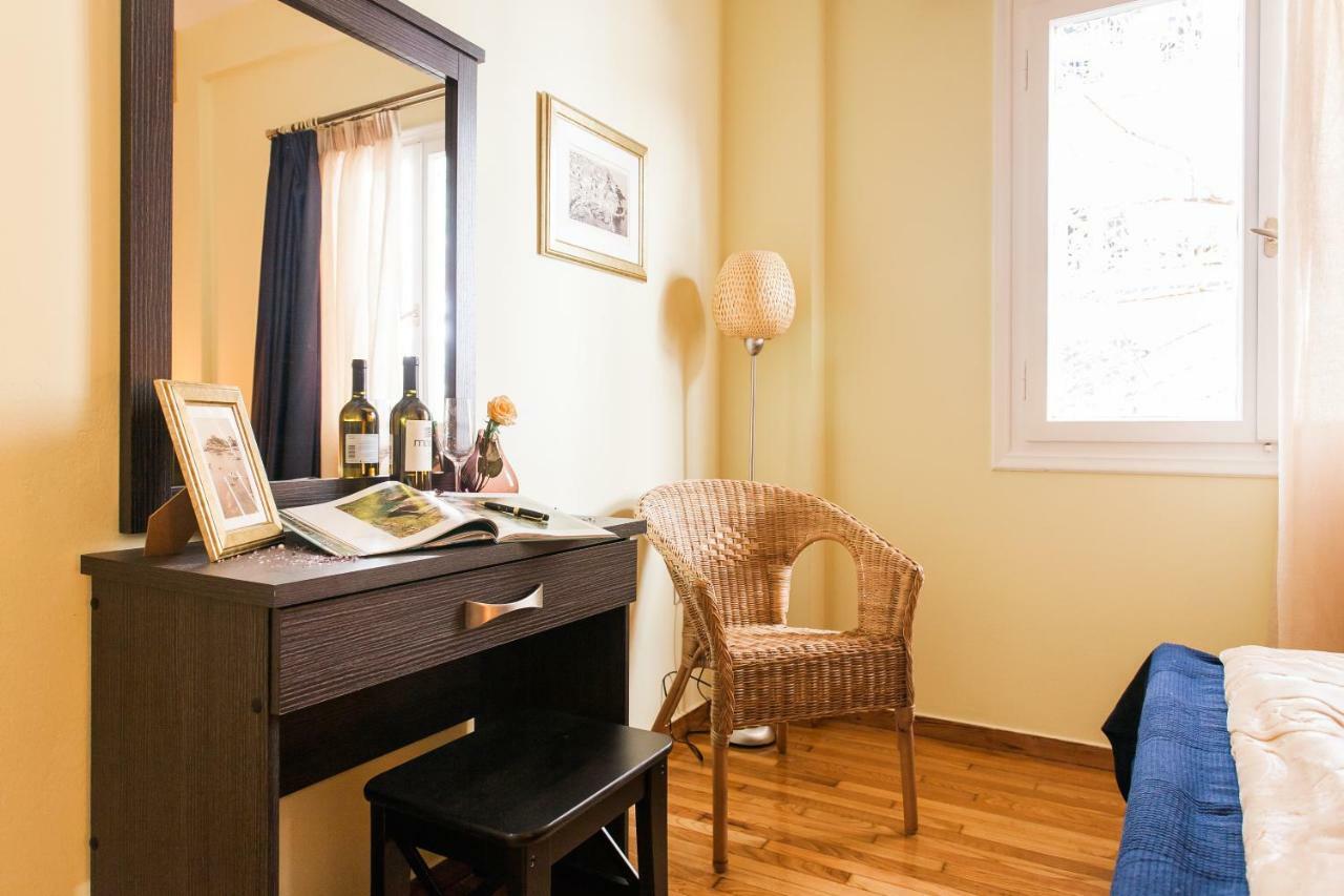 Central, Quiet, Cozy, Very Clean Private Apartment Close To Acropolis Athena Bagian luar foto