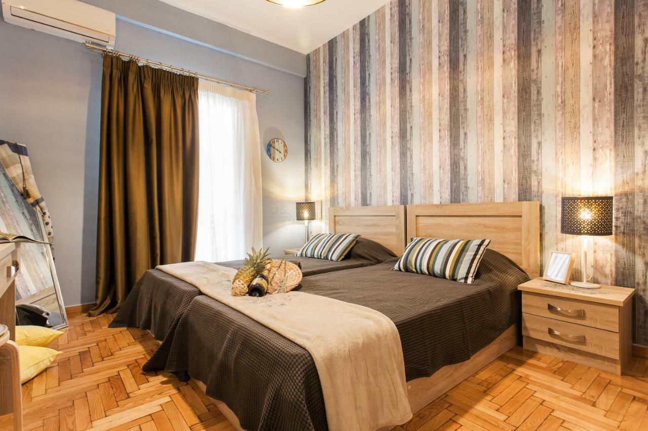 Central, Quiet, Cozy, Very Clean Private Apartment Close To Acropolis Athena Bagian luar foto