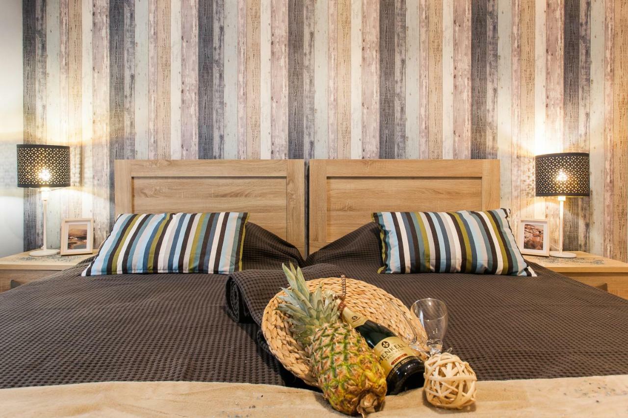 Central, Quiet, Cozy, Very Clean Private Apartment Close To Acropolis Athena Bagian luar foto