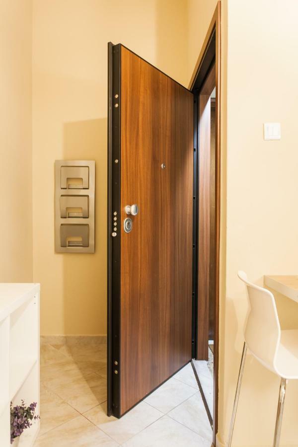 Central, Quiet, Cozy, Very Clean Private Apartment Close To Acropolis Athena Bagian luar foto