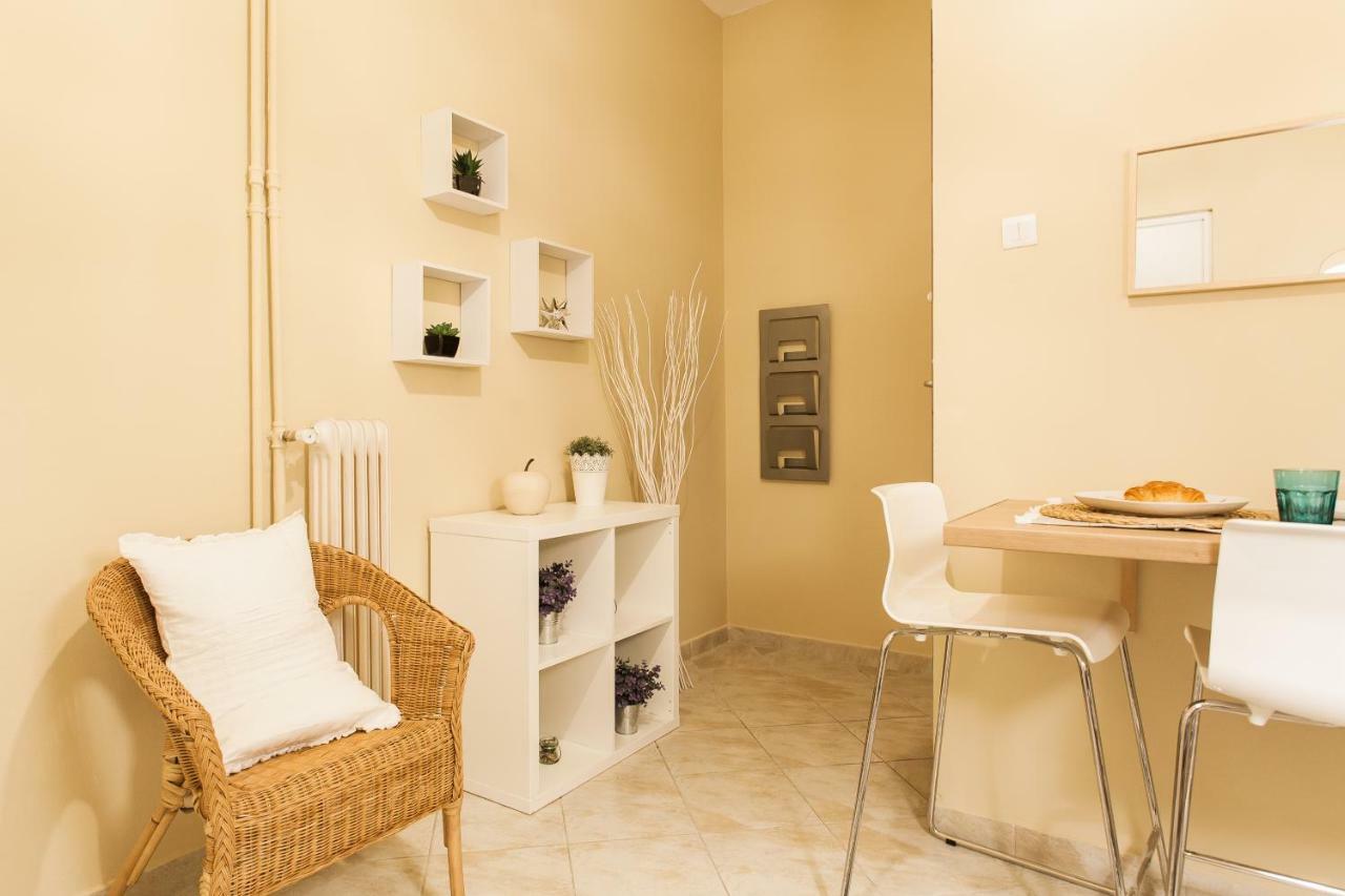 Central, Quiet, Cozy, Very Clean Private Apartment Close To Acropolis Athena Bagian luar foto