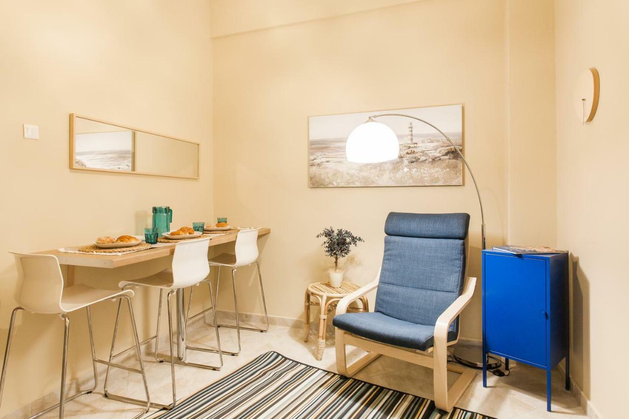 Central, Quiet, Cozy, Very Clean Private Apartment Close To Acropolis Athena Bagian luar foto